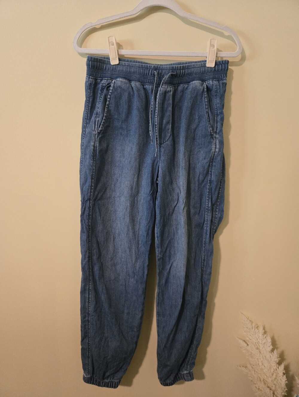 GAP Pull On Joggers